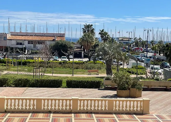 Studio neuf Le Port/Plage d’Hyères